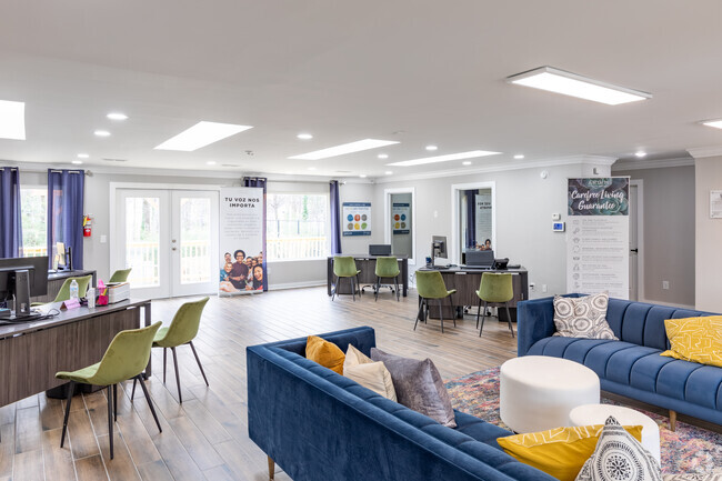 Leasing Center - Elliot Norcross