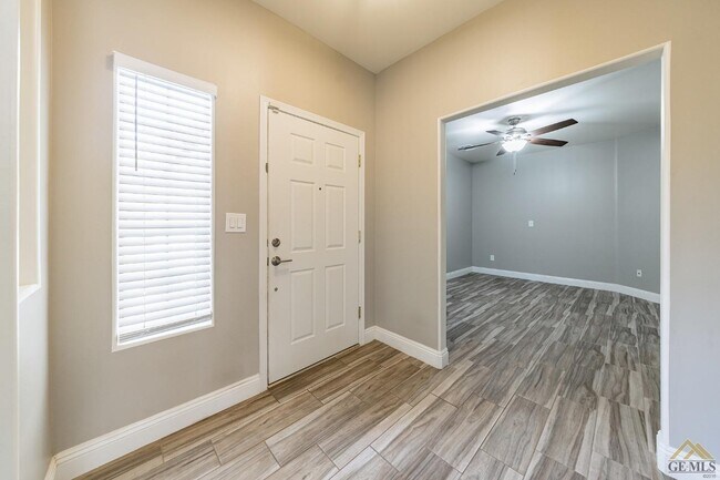 Building Photo - 7304 Stella Ct