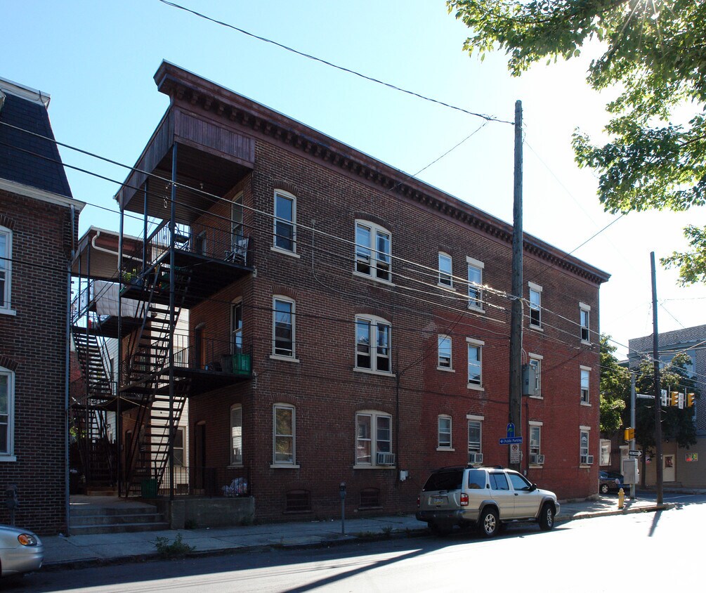 Foto del edificio - 245-247 N 9th St