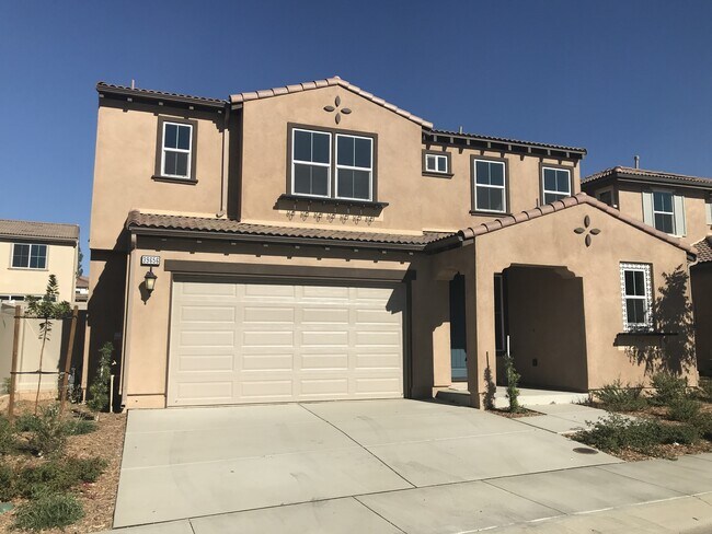 Foto del edificio - Welcome to beautiful home in Rosetta Canyon!