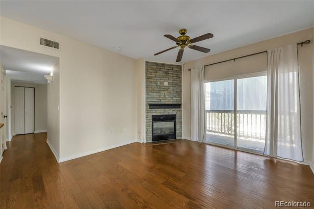 Foto del edificio - 5435 South Dover Street