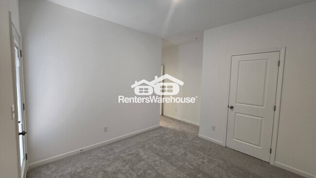 Building Photo - 6137 Wayburn St