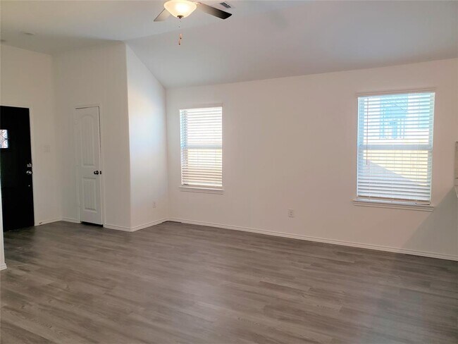 Building Photo - 10126 Granite Grove Ln