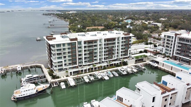 Foto del edificio - 920 N Osceola Ave