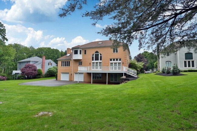 Foto del edificio - 188 Sanborn Ln