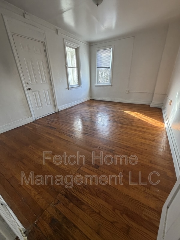 Building Photo - 30 N Franklin St