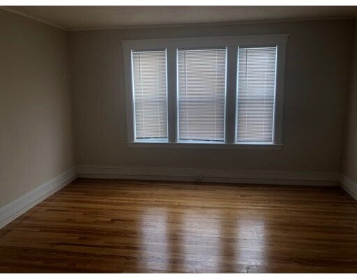 Foto del edificio - 210 Ingleside Ave