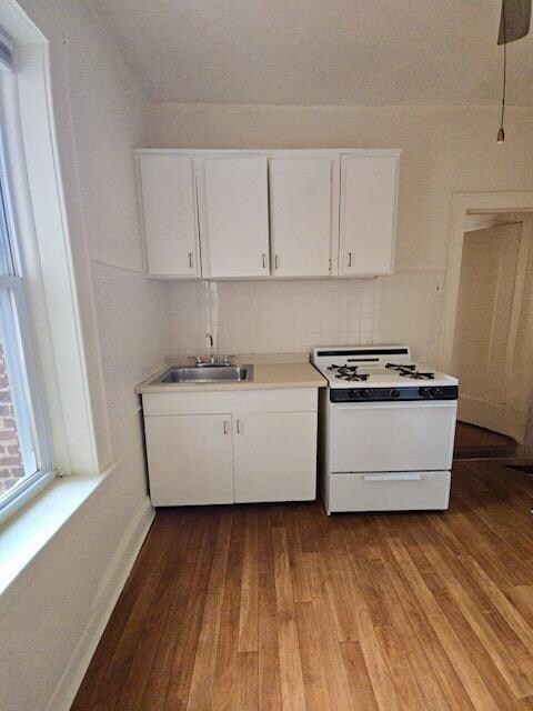 Foto principal - 5-7 Kelly Pkwy