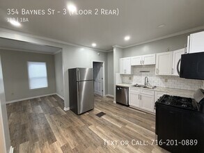 Building Photo - 354 Baynes St