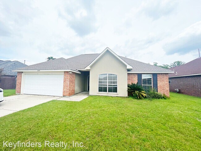 Building Photo - 4 br, 2 bath House - 26475 Parkwood Dr.