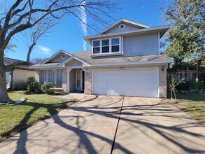 Building Photo - 10130 Berry Limb Dr