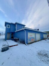 Building Photo - 1215 28th Ave