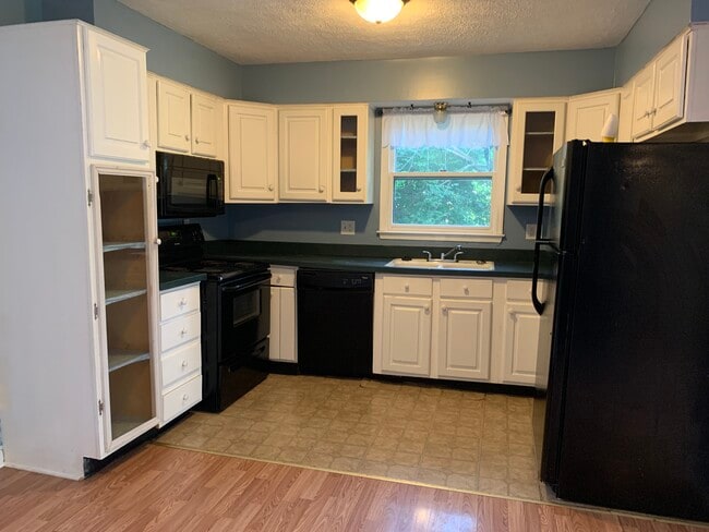 Foto del edificio - 3201 Catskill Ct