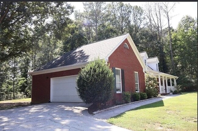 Building Photo - 120 Gentle Doe Dr