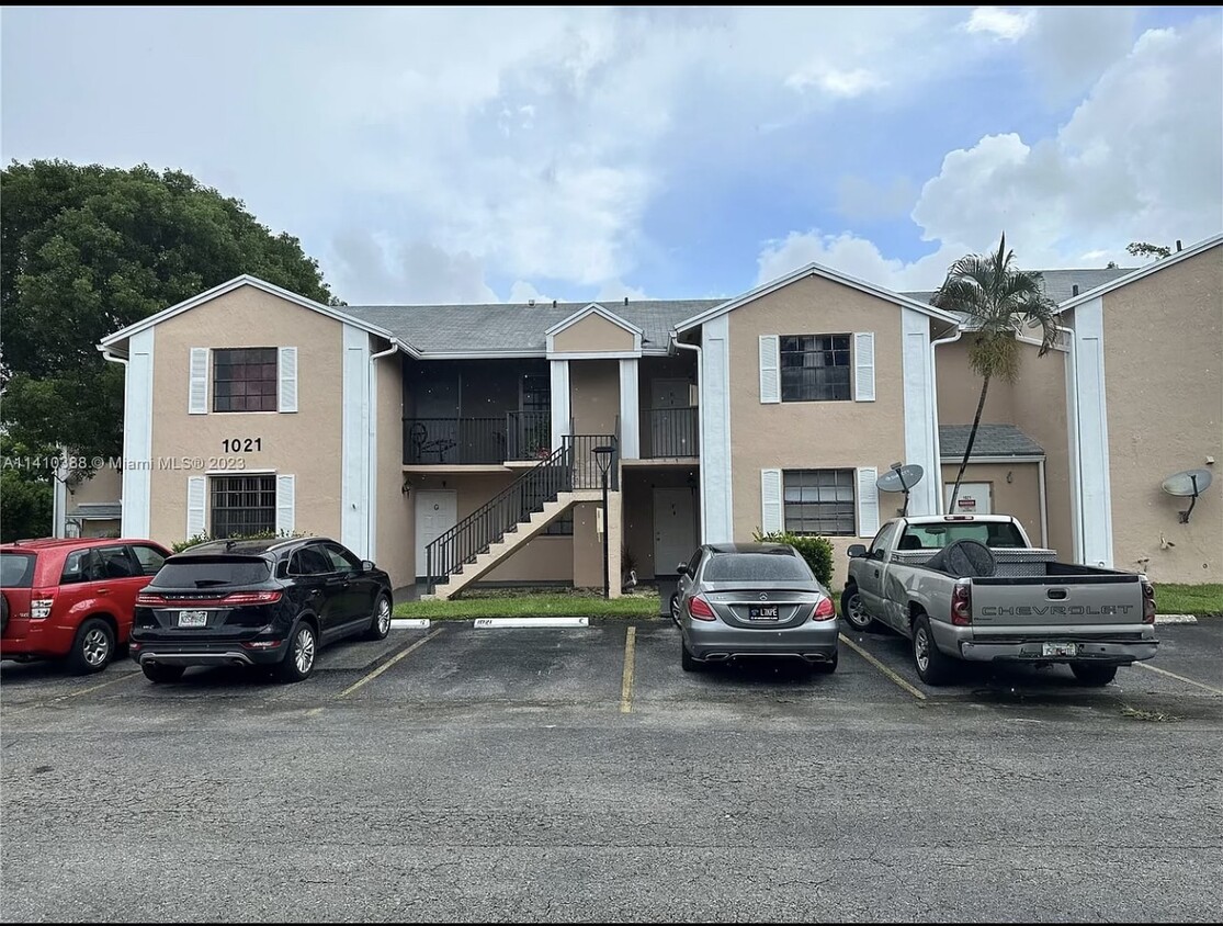 Foto principal - 1021 Adams Ave
