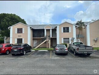 Building Photo - 1021 Adams Ave