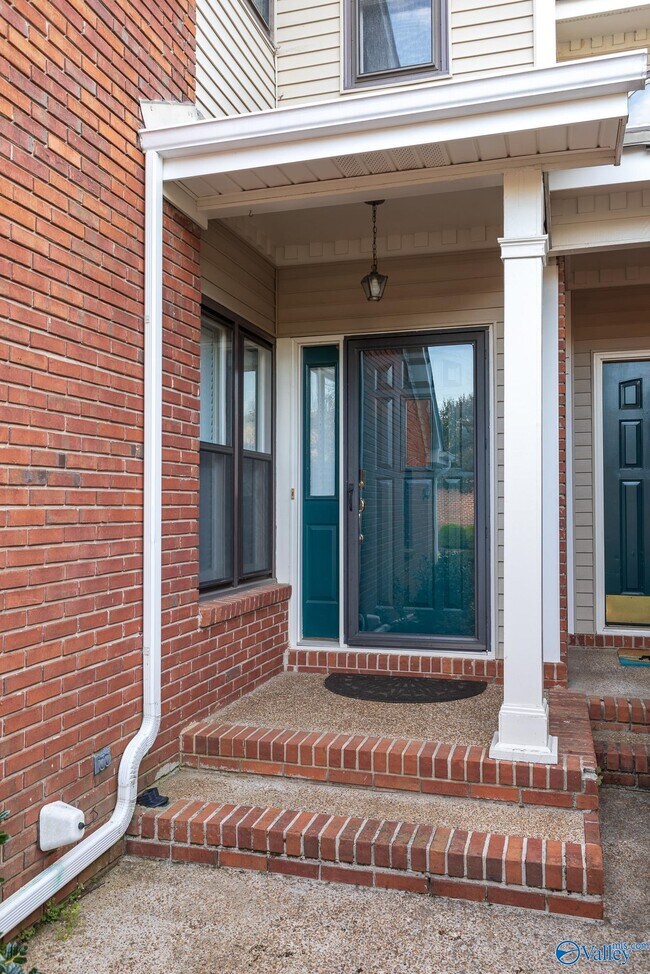 Foto del edificio - 10028 Meredith Ln SE