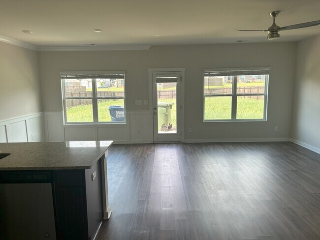Foto del edificio - 3222 North Field Lane