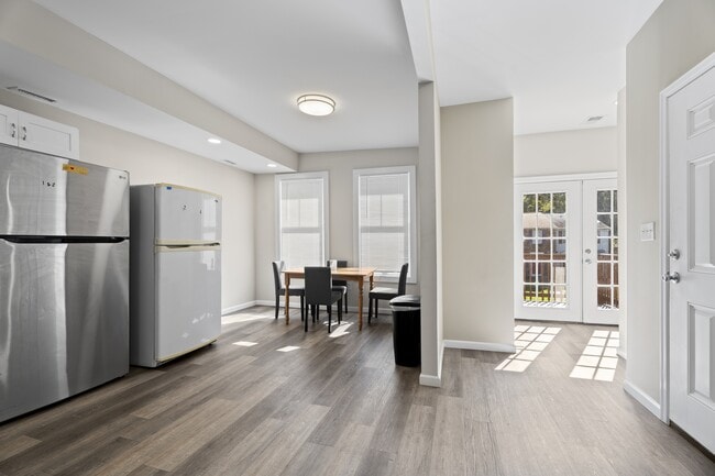 Photo - 2104 Allendale Rd House