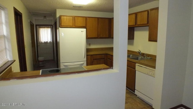 Building Photo - 444 Campbell Ave