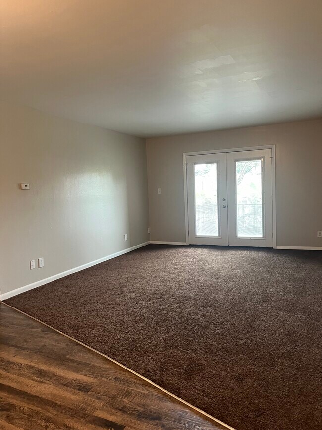 Foto del edificio - 2811 North O.Henry Boulevard