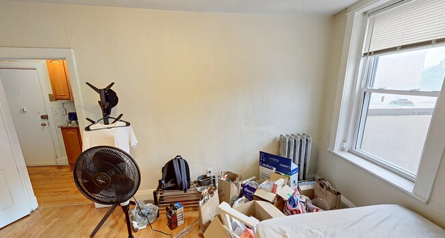 Foto del edificio - 142 Hemenway St