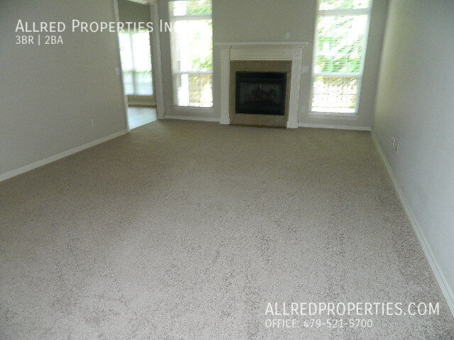 Foto del edificio - 4924 Waverly Rd