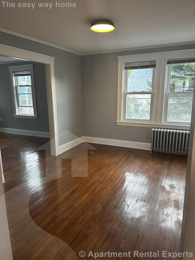 Foto del edificio - 62-64 Billings Ave Unit #2
