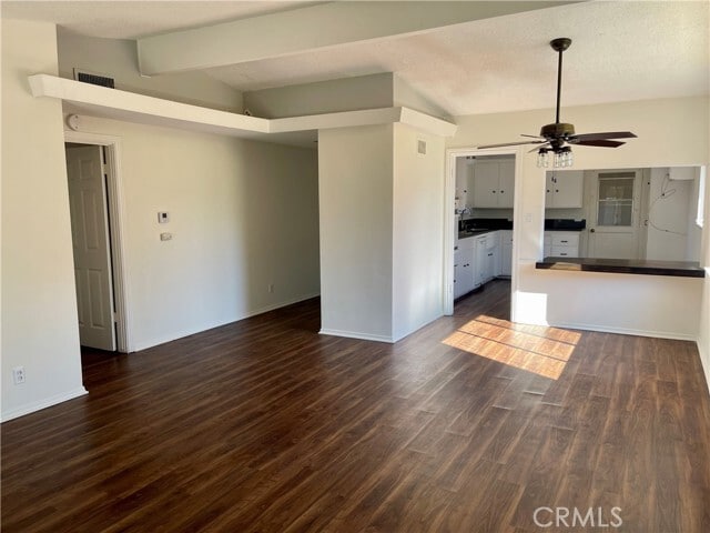 Building Photo - 613 S Heathdale Ave