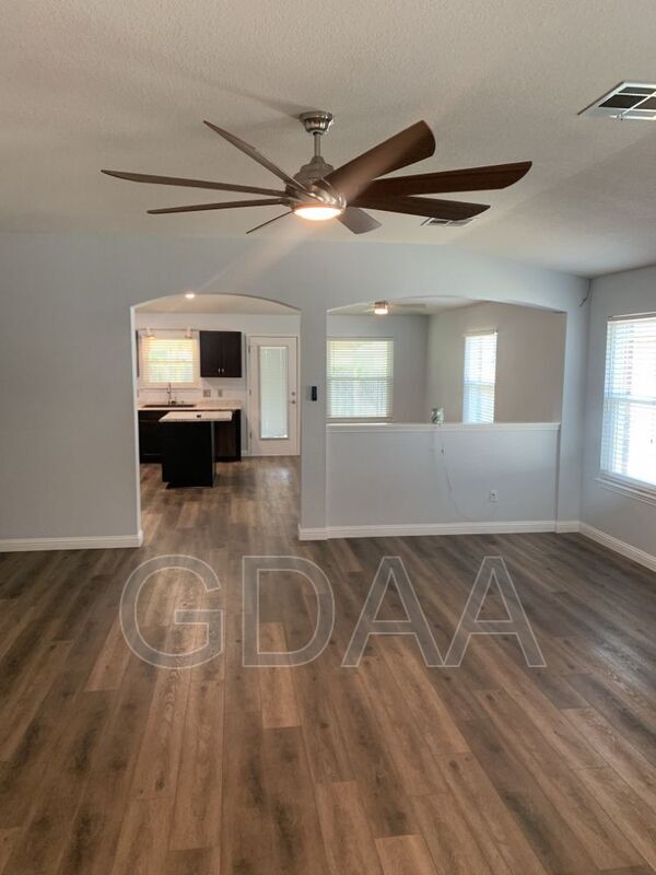 Foto del edificio - 17506 Bottle Springs Ln