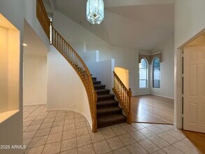 Building Photo - 3213 E Desert Flower Ln