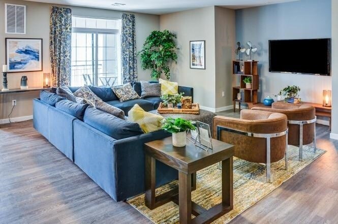 Foto principal - 150 Goldsborough Dr