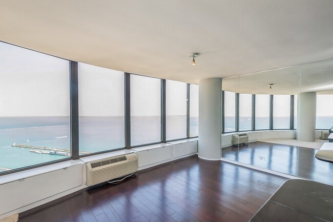 Building Photo - 505 N Lake Shore Dr