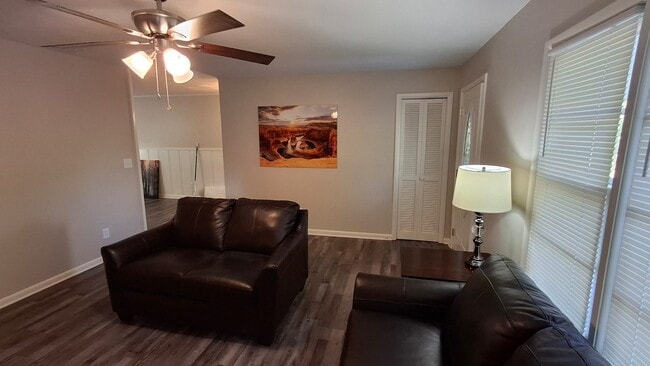 Building Photo - 4705 Joe Davis Dr