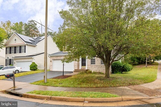 Building Photo - 17575 Deweys Run Ln