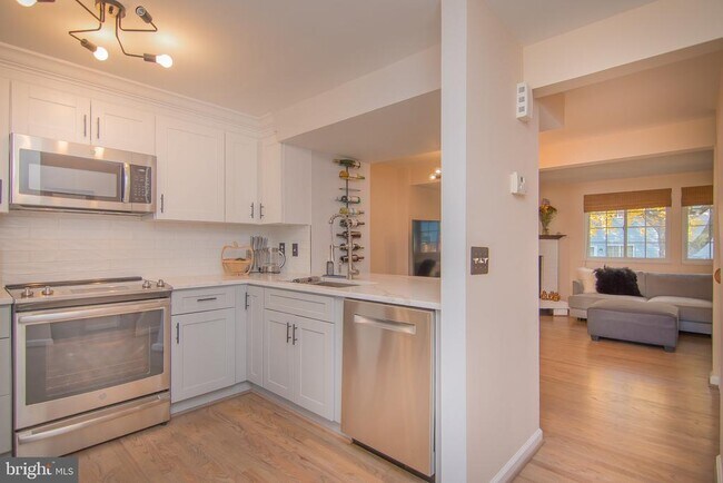 Foto del edificio - 2858 New Providence Ct