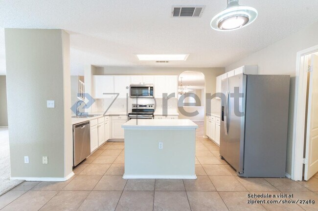 Foto del edificio - 11301 Pickard Ln