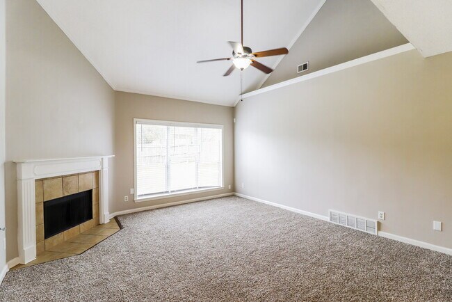 Foto del edificio - 9149 Chastain Pl