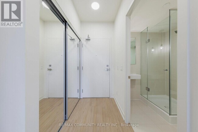 Photo du bâtiment - 10 Deerlick Ct