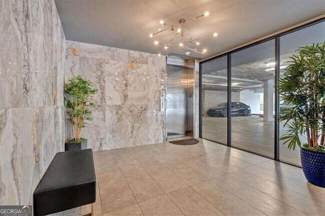 Foto del edificio - 6890 Peachtree Blvd