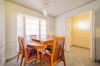 Building Photo - 4031 Curly Oaks Dr