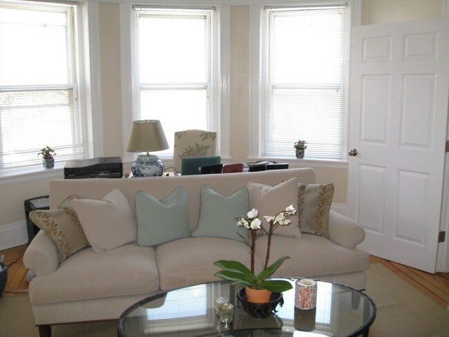 Foto del edificio - 12 Kilsyth Rd