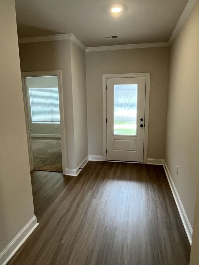 Building Photo - Brand New 3 Bedroom Ranch in East Charlotte