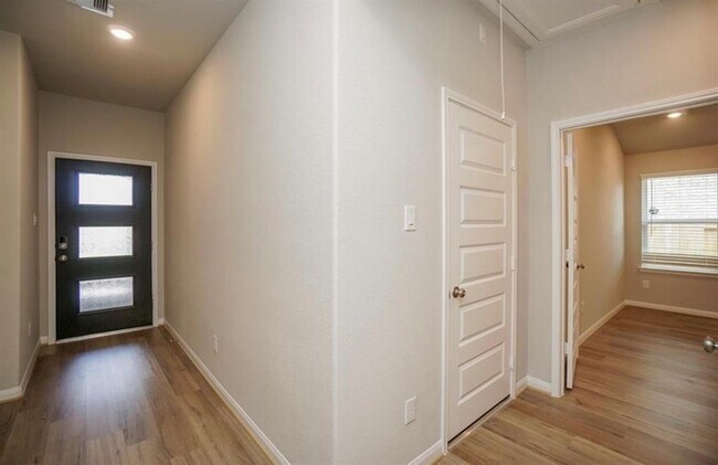 Foto del edificio - 21607 Blue Sapphire Ct