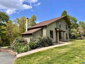 1 Old Mill Ct