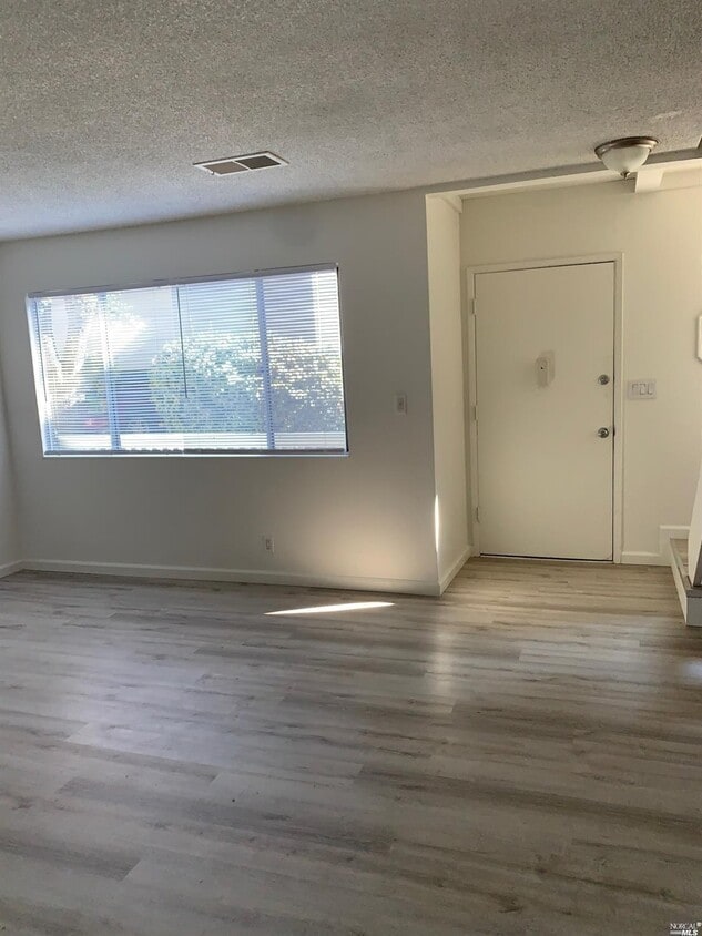 138 Warwick Dr, Benicia, CA 94510 Townhome Rentals in Benicia CA