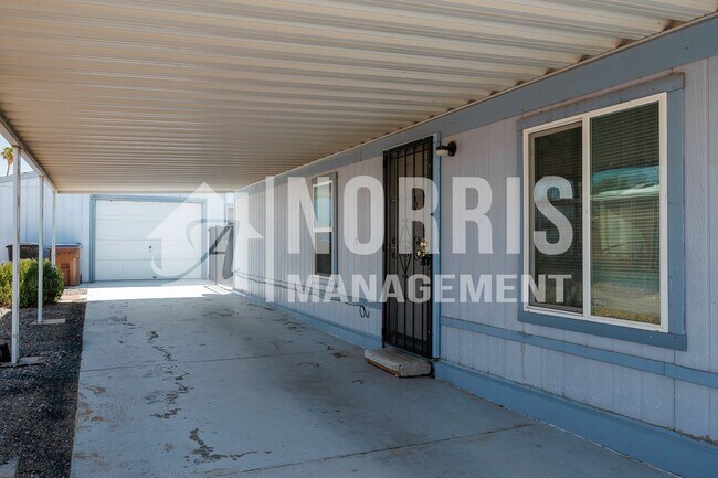 Foto del edificio - Great Location, Great Home with all Applia...
