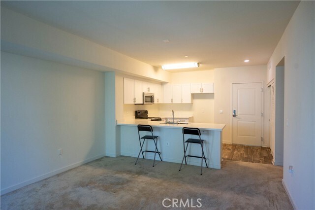 Foto del edificio - 12655 Bluff Creek Dr