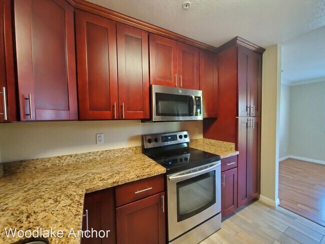 Building Photo - 2 br, 2 bath House - 2425 S. Norfolk Stree...