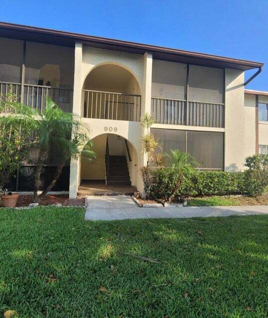 Photo - 4988 Sable Pine Circle Apt #b2, West Palm Beach, FL 33417 - 2 BR 2 BA Condo